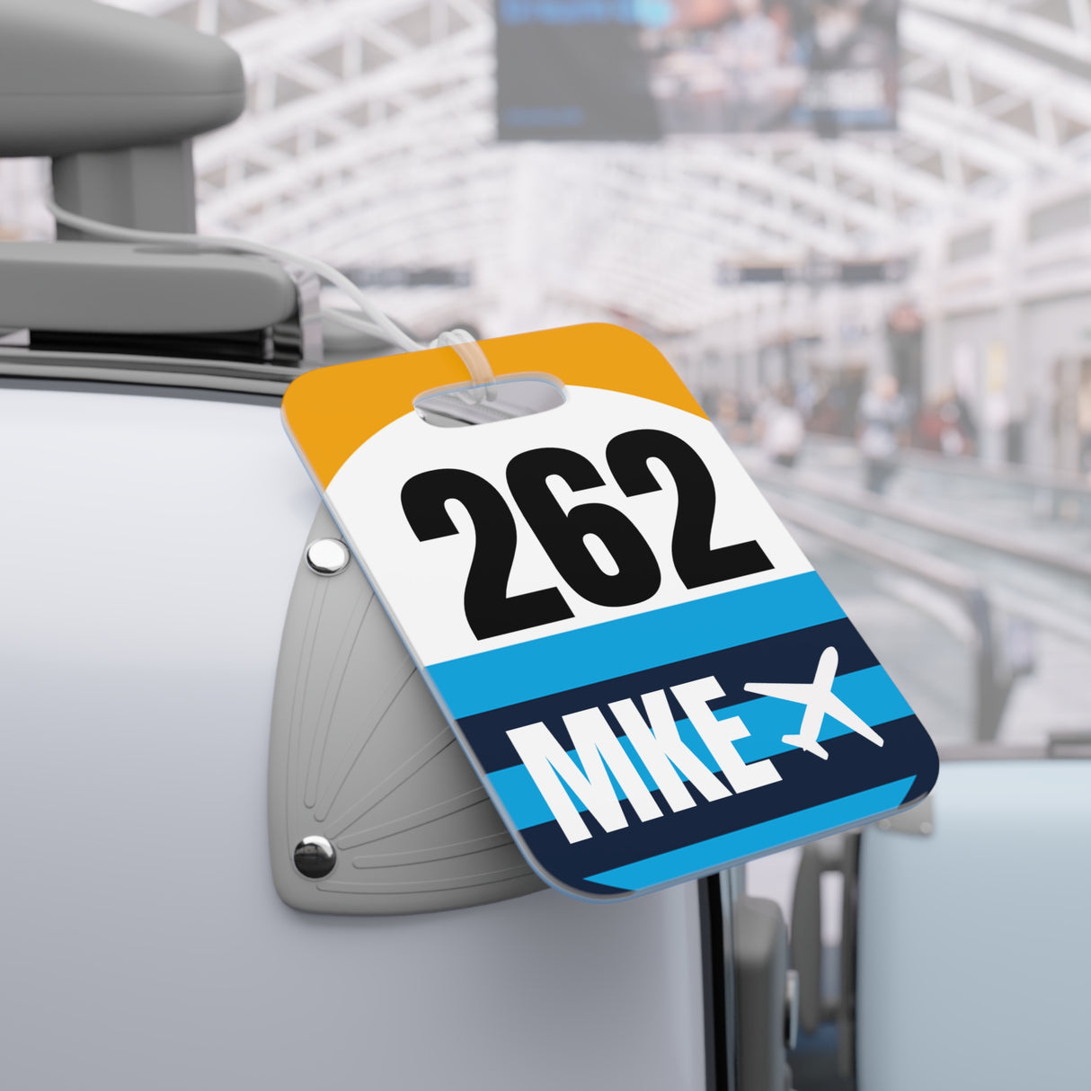 Milwaukee Wisconsin, Area Code / Airport Tag for Bags and Luggage - 262 / MKE
