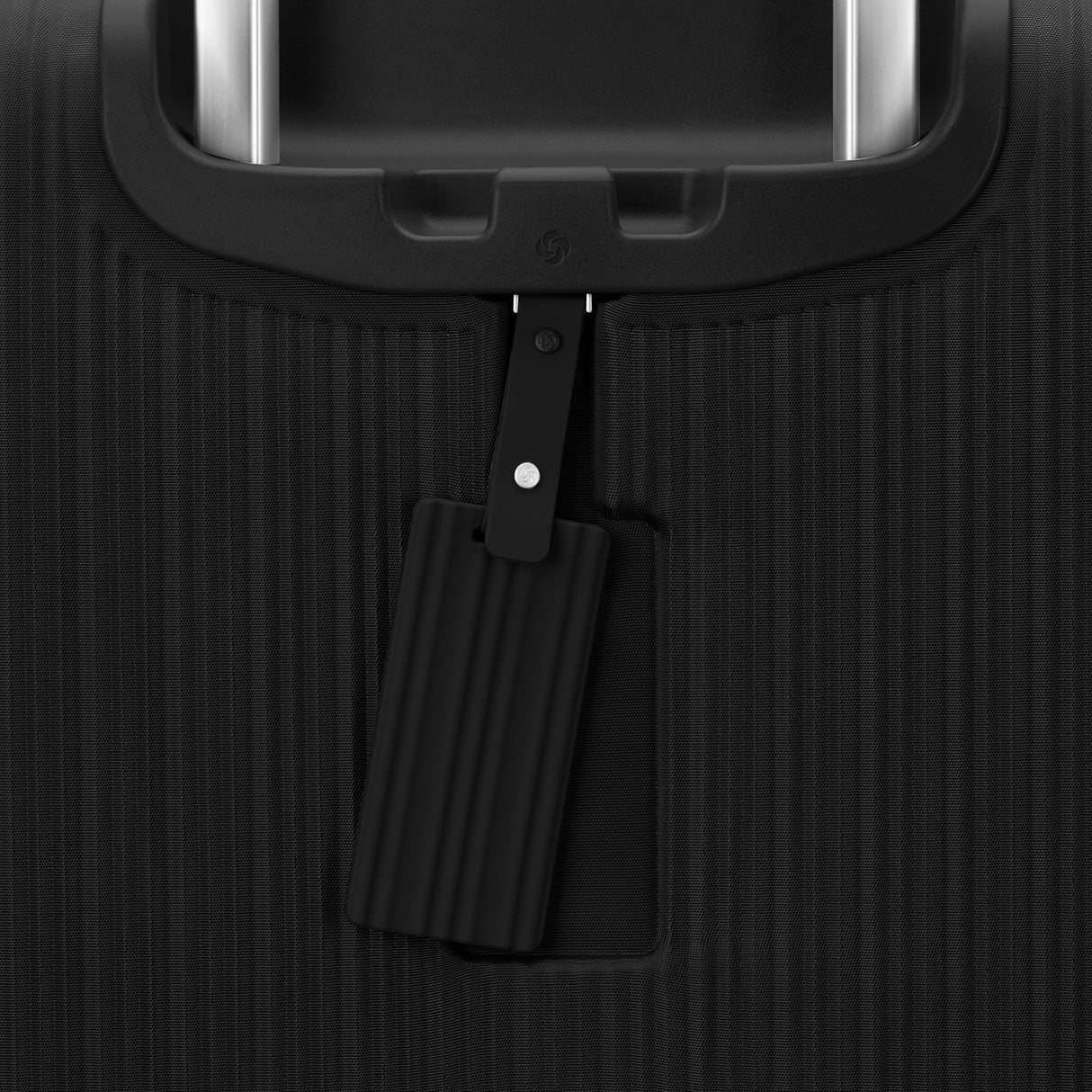 Silhouette 18 Softside Spinner Garment Bag - Online Only
