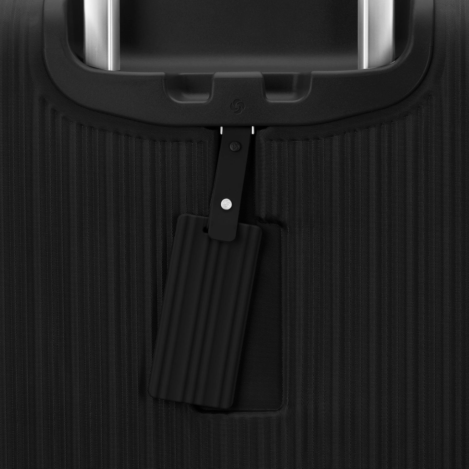 Silhouette 18 Softside Spinner Garment Bag - Online Only