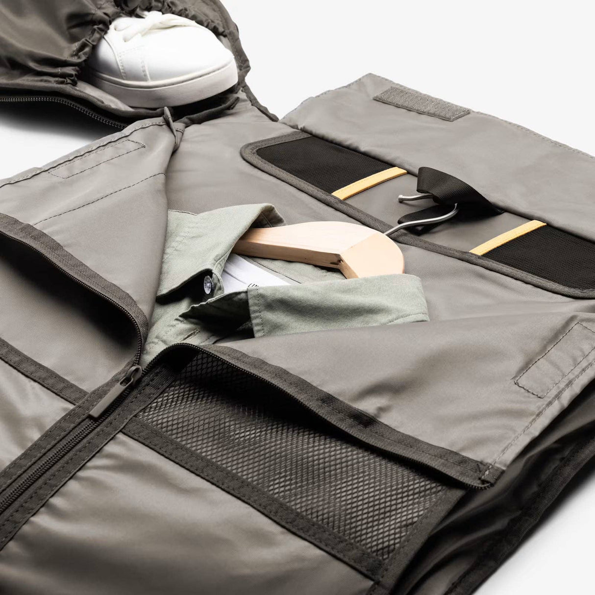 The Premium Garment Duffel 45L - Ballistic Nylon