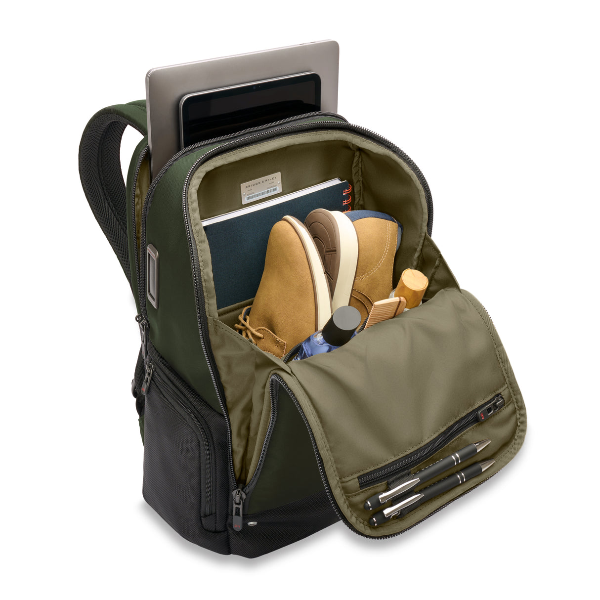 Mochila mediana de boca ancha HTA Collection de Briggs & Riley, AK124