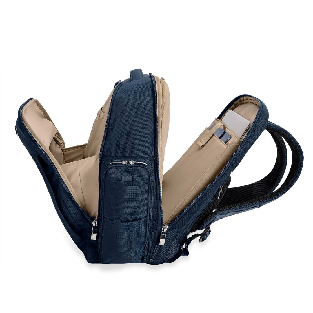 Mochila de viajero Colección Baseline de Briggs & Riley (BL300)