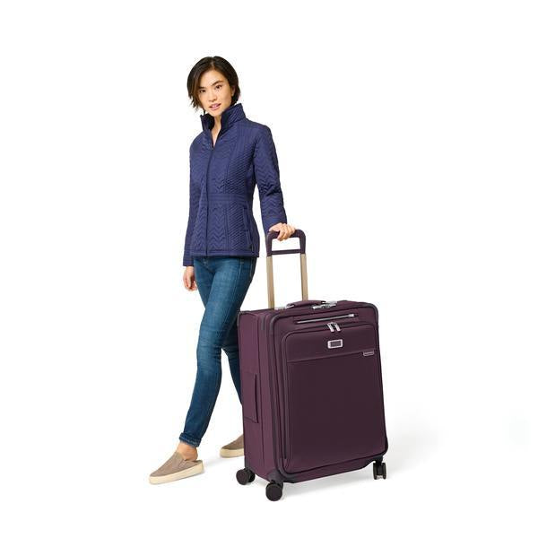 Baseline Collection Medium Expandable Spinner Luggage for Travel by Briggs & Riley