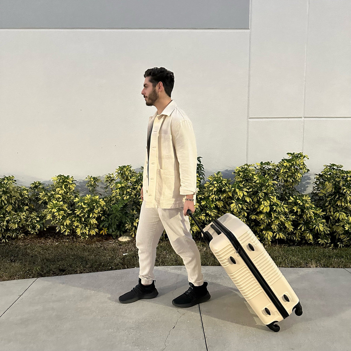 Resilience Large 28"