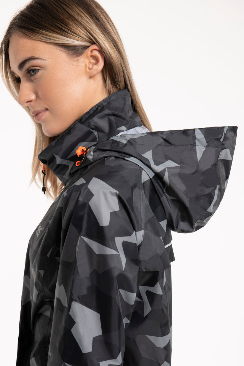 Black Camo Mac-In-A -Sac Origin II Rain Coat