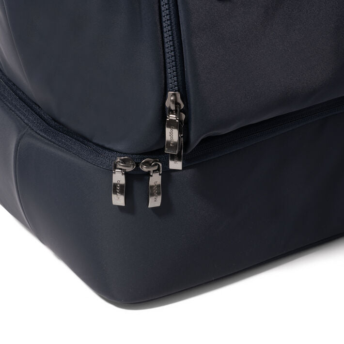 Park Ave Overnight Tote by Baggallini