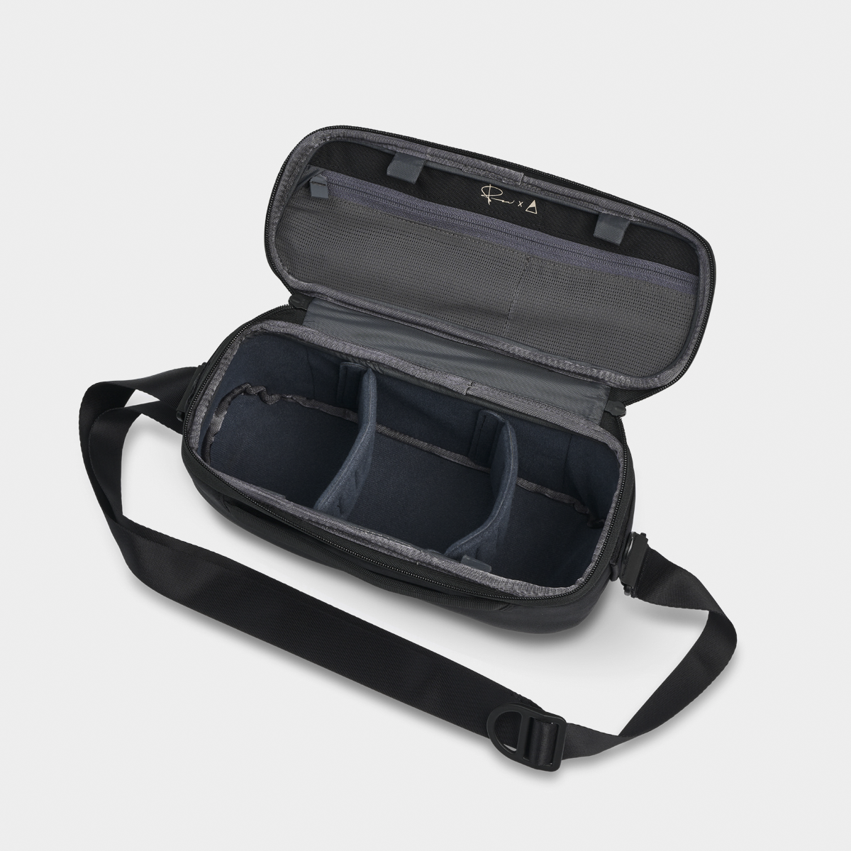 Luma Camera Sling 9L - Sale