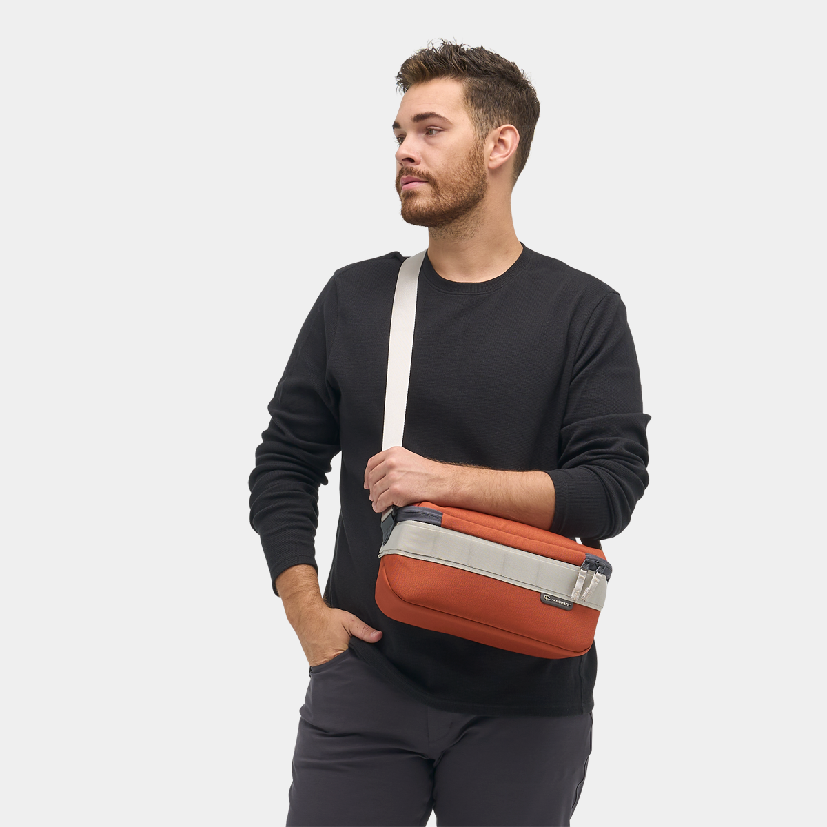 Luma Camera Sling 9L - Sale