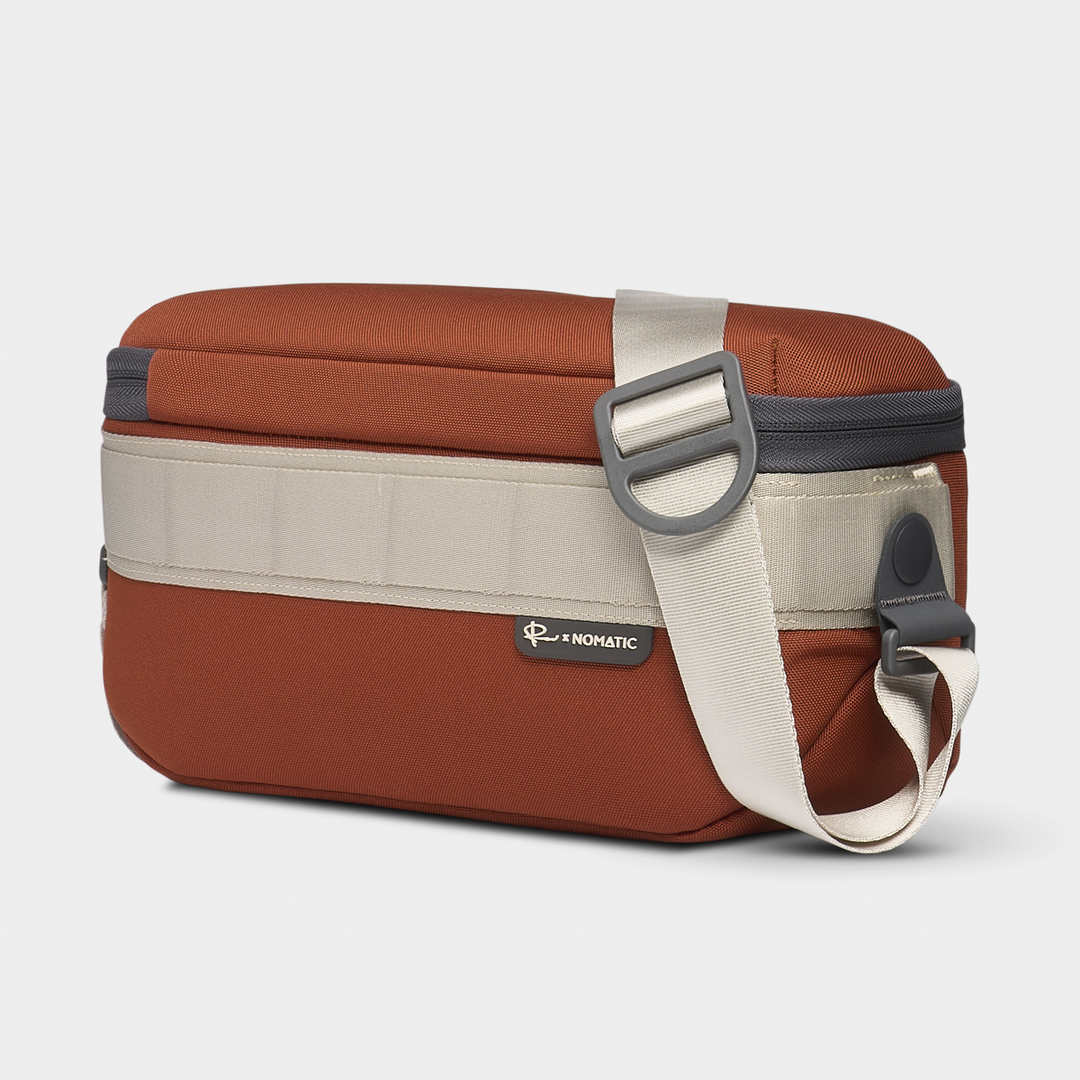 Luma Camera Sling 9L - Sale