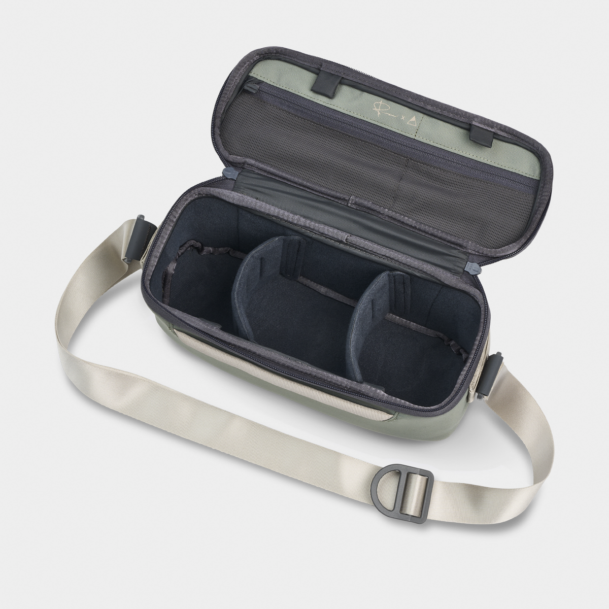 Luma Camera Sling 9L - Sale