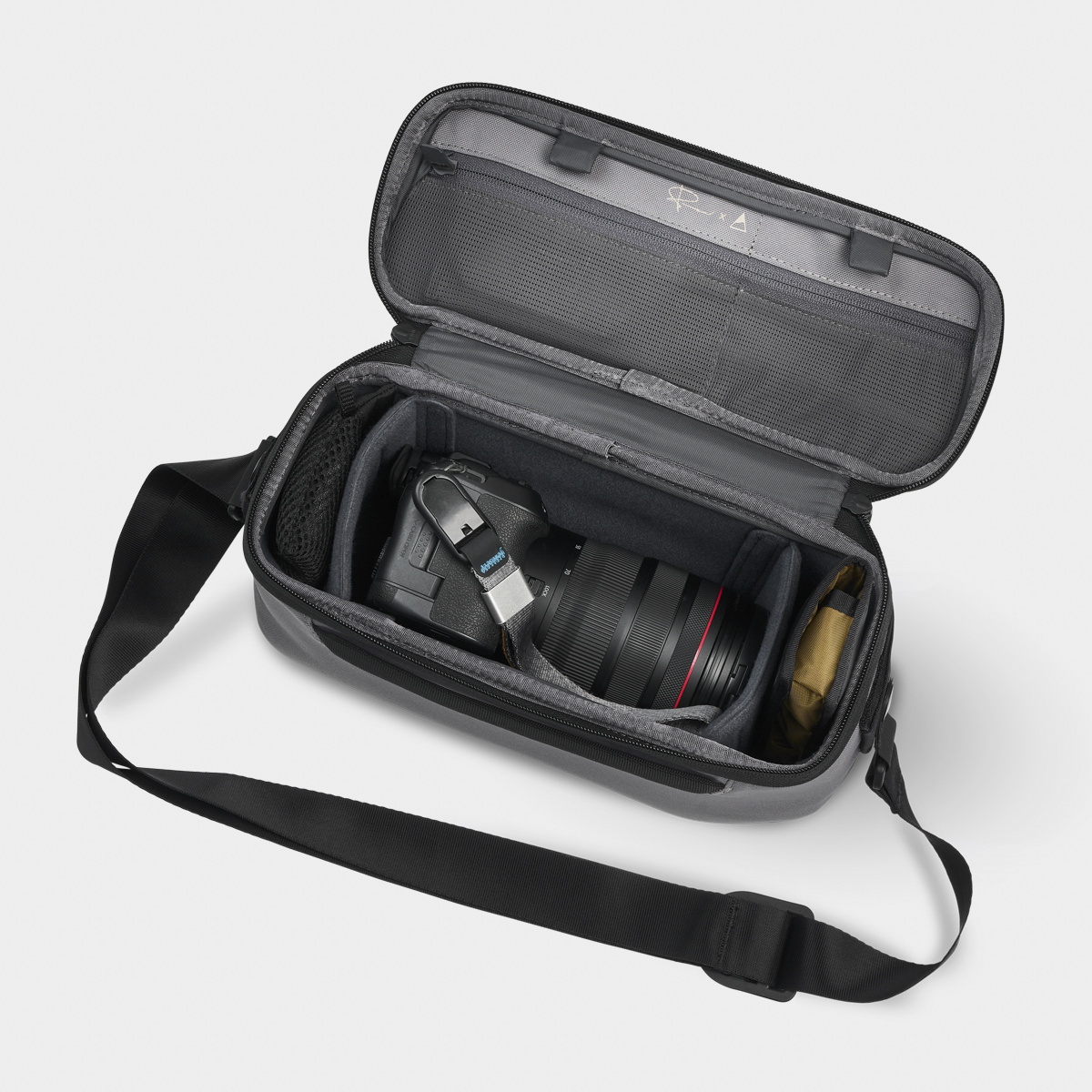 Luma Camera Sling 9L - Sale