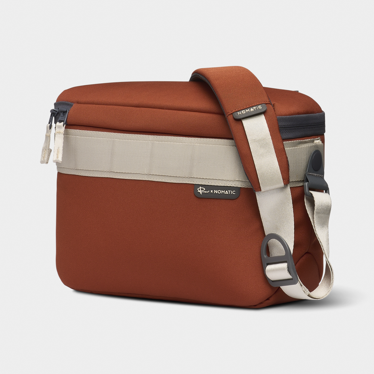 Luma Camera Sling 12L - Sale