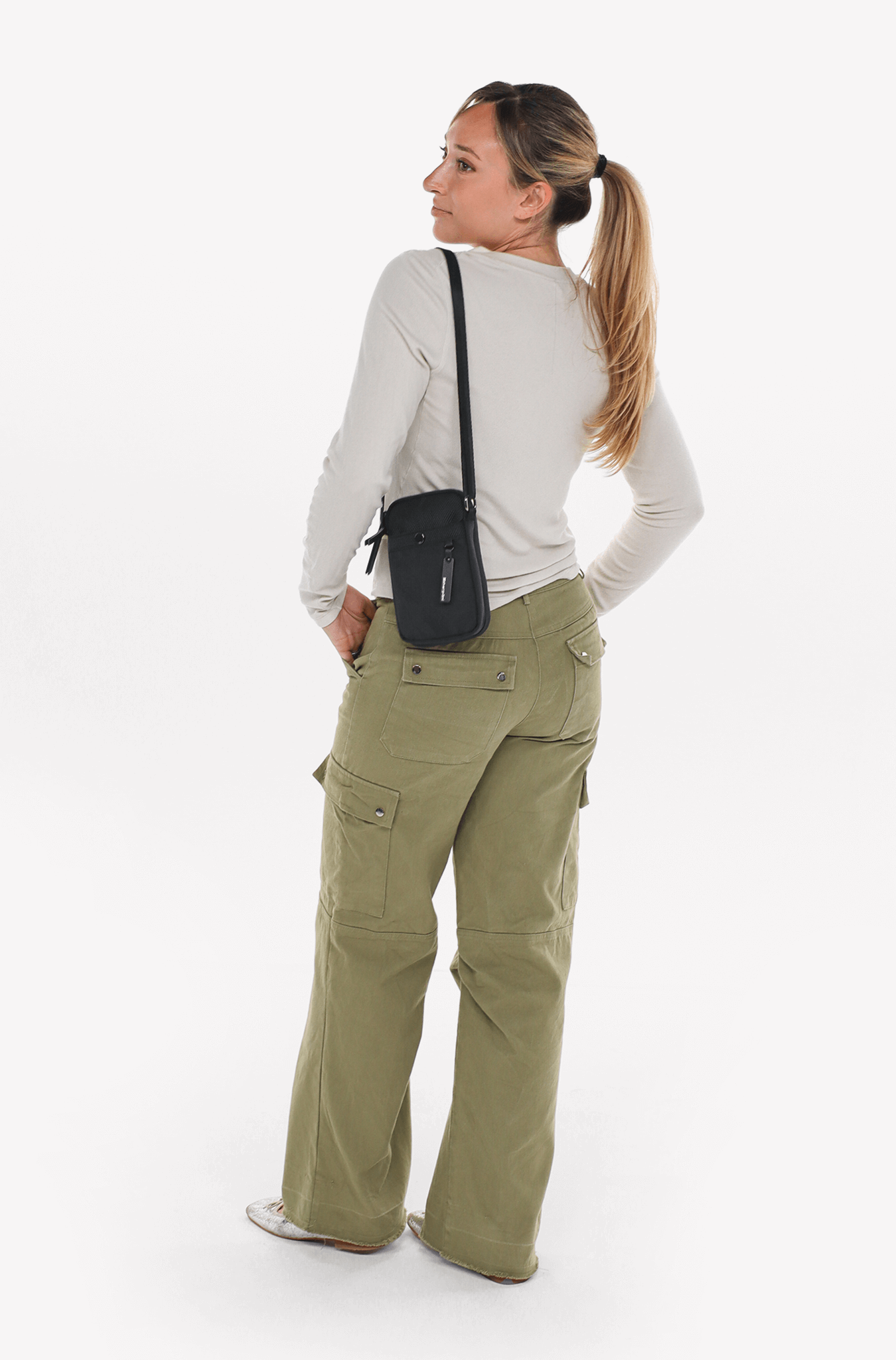 Simplicity | Crossbody Wallet