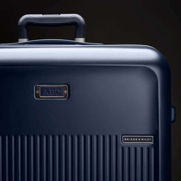 Sympatico 3.0 Large Checked Expandable Spinner, SU330CXSP