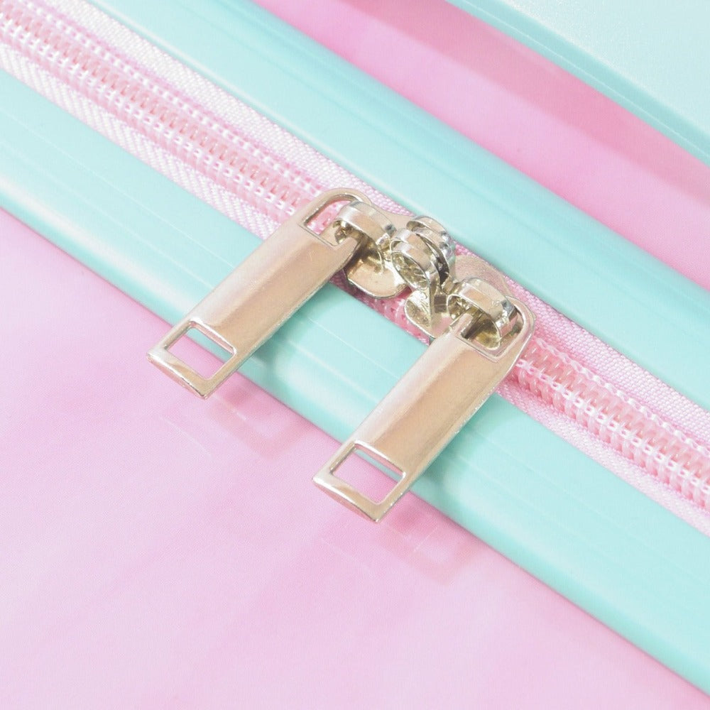 Equipaje giratorio de mano de 21" para niños de Disney Minnie Mouse