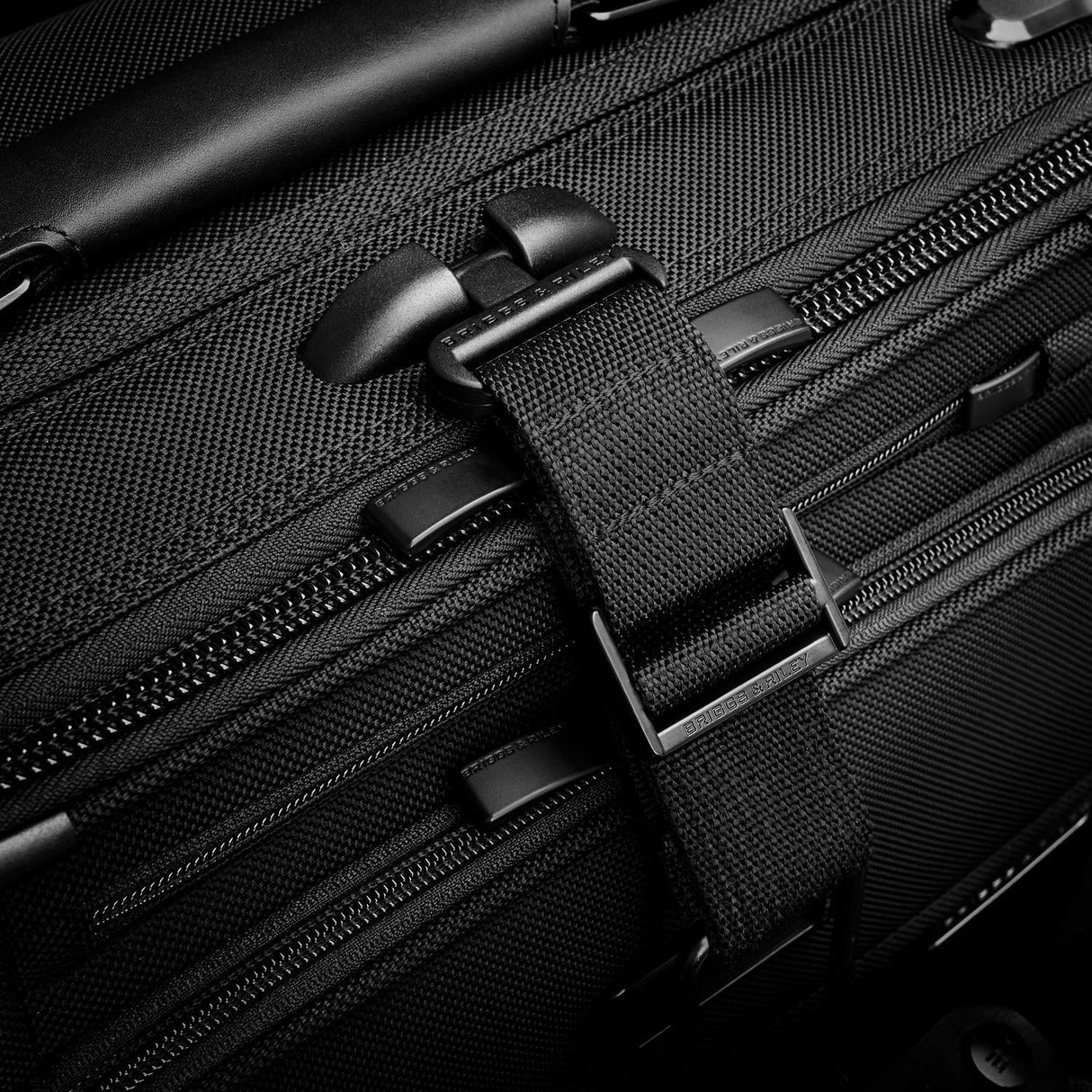 SmartLink Hook/Add-A-Bag Strap - Black (W622-4)