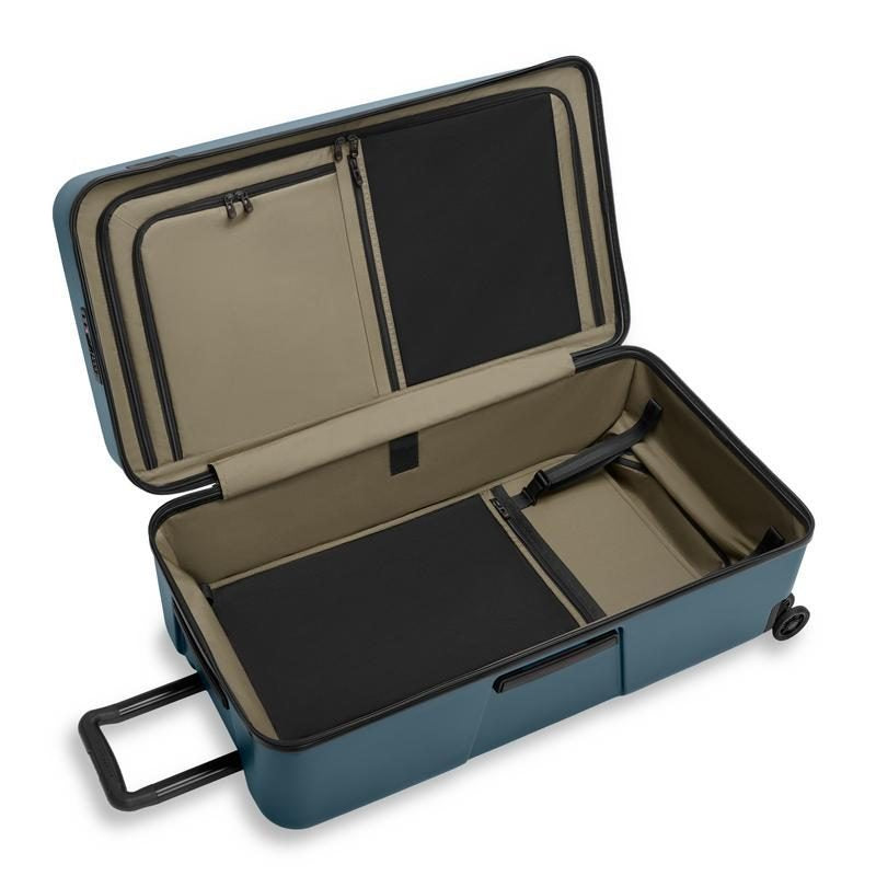 ZDX Extra Large 32“ Hardside Checked Trunk Spinner, Briggs & Riley