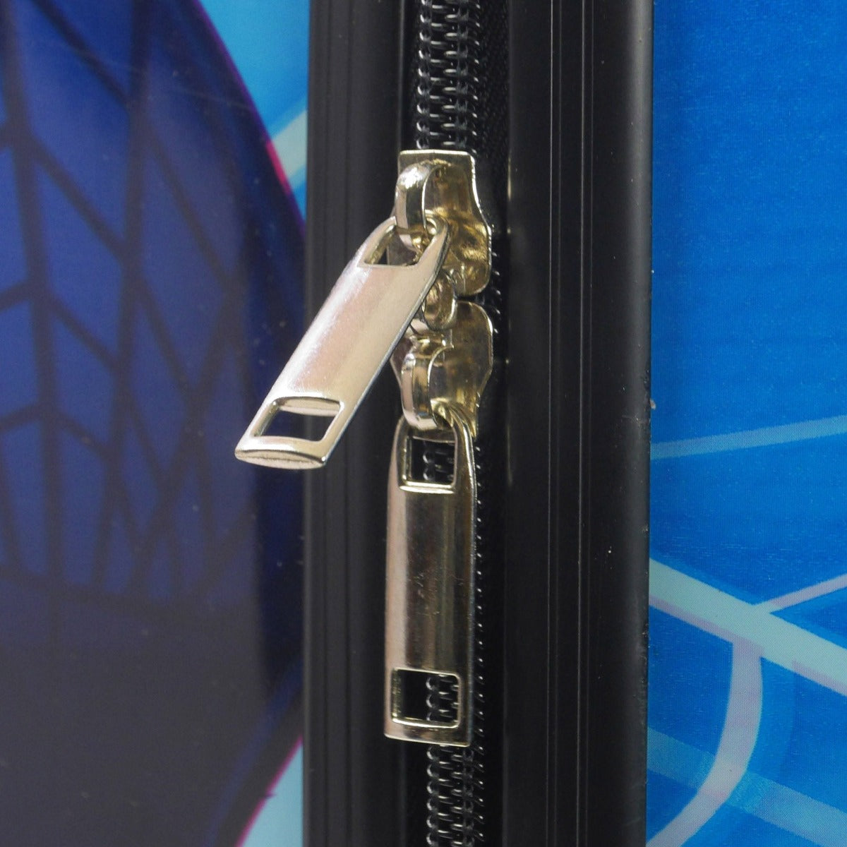 Maleta giratoria Spiderman de 21" Equipaje