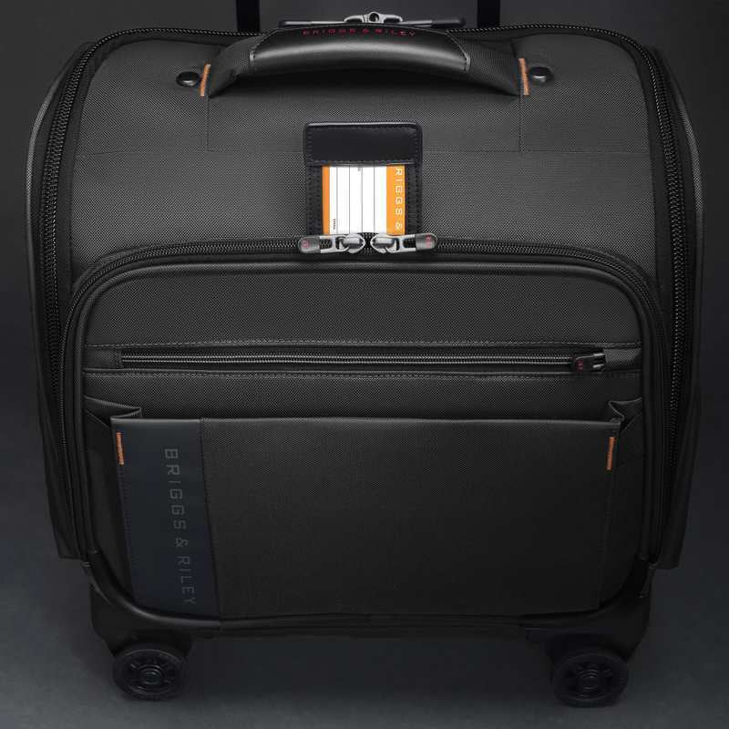 ZDX Collection 16" Under-Seat Cabin Spinner by Briggs & Riley (ZXU216SP)