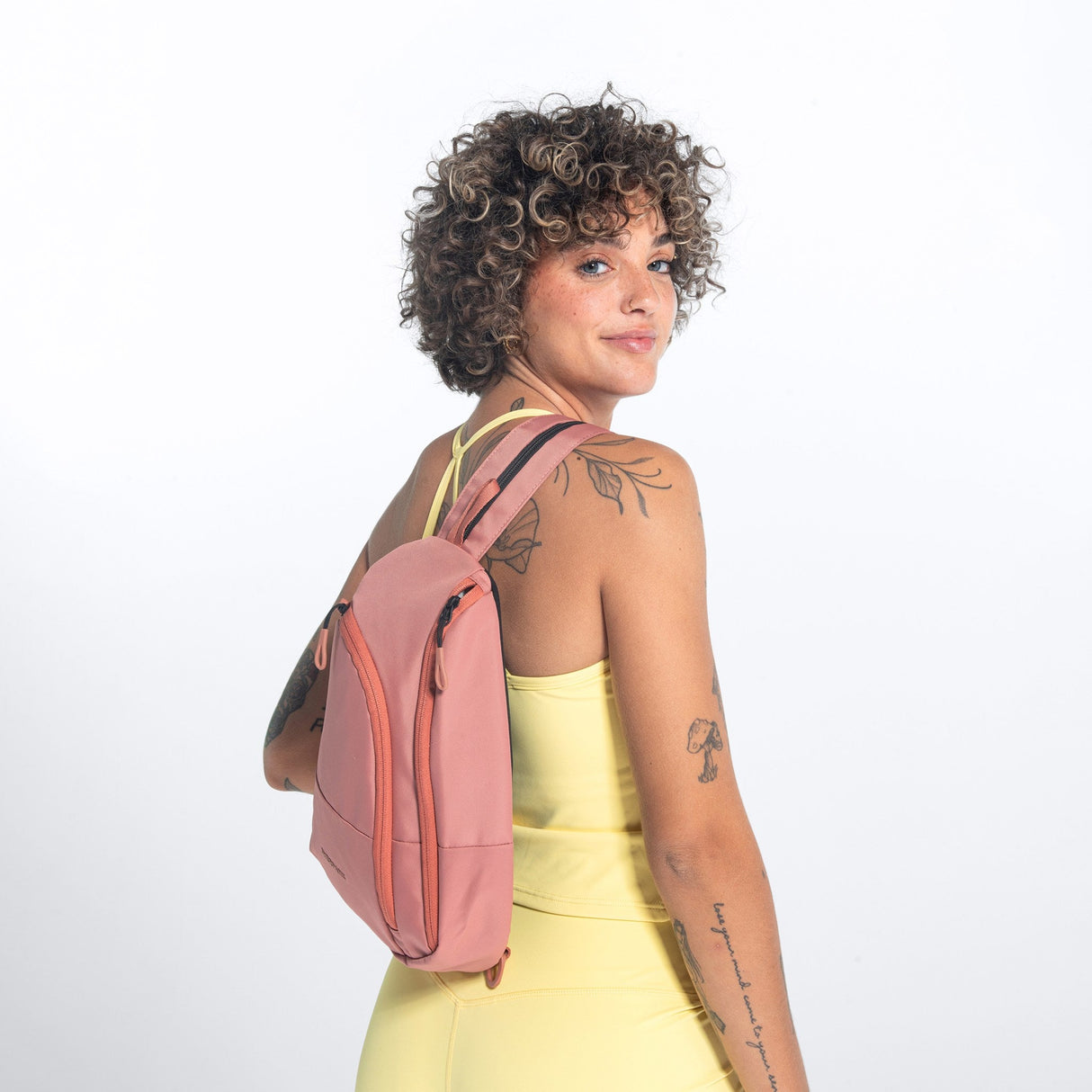 Wayfarer | Convertible Sling