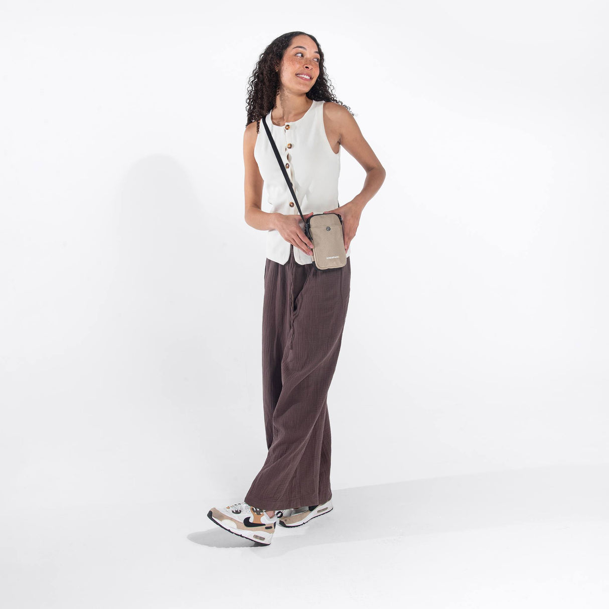 Simplicity AT | Crossbody Wallet