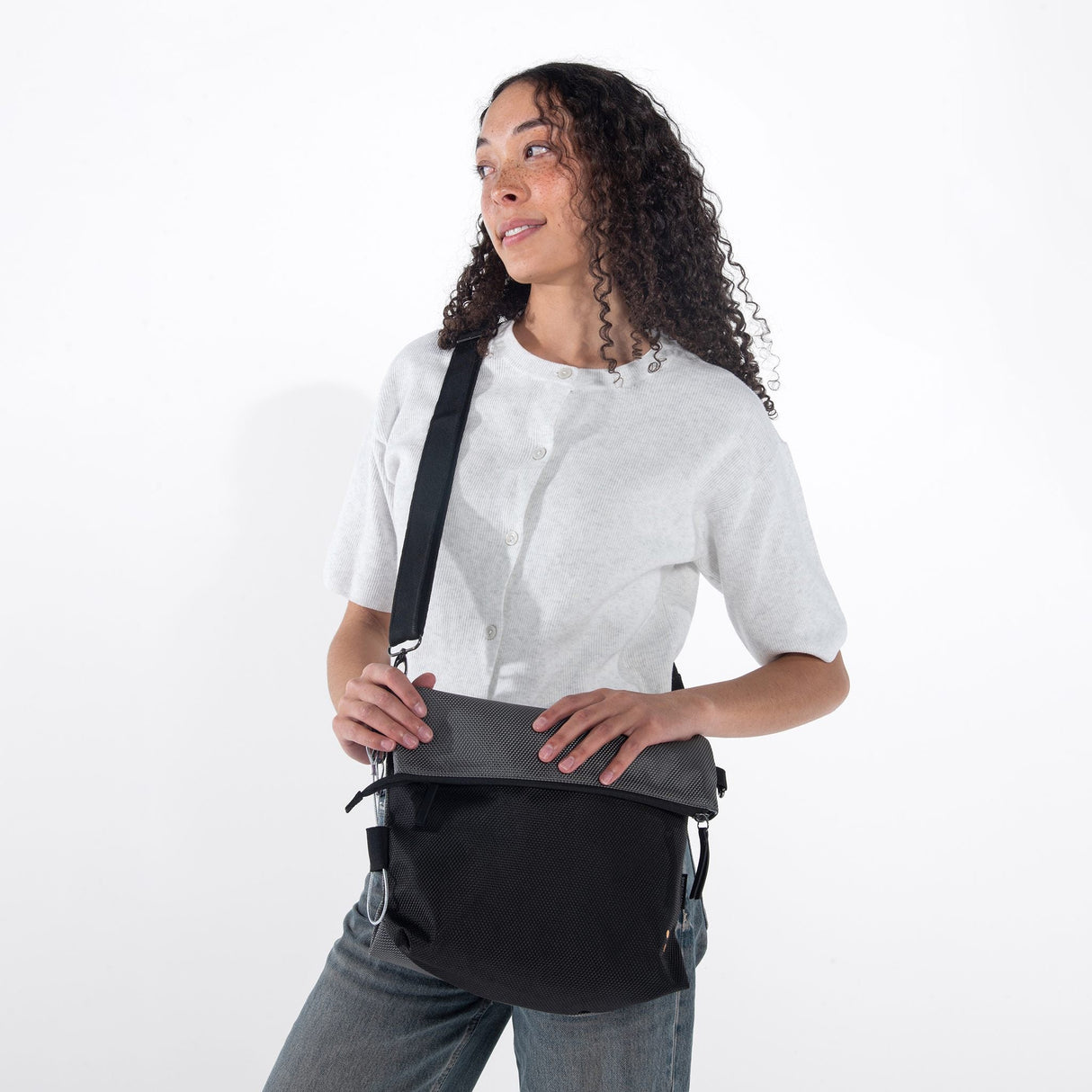 Vale AT | Reversible Crossbody