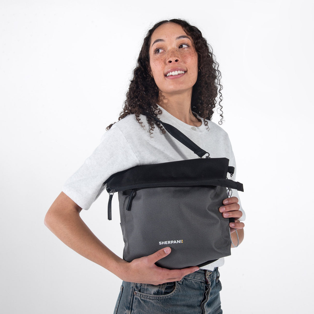 Vale AT | Reversible Crossbody