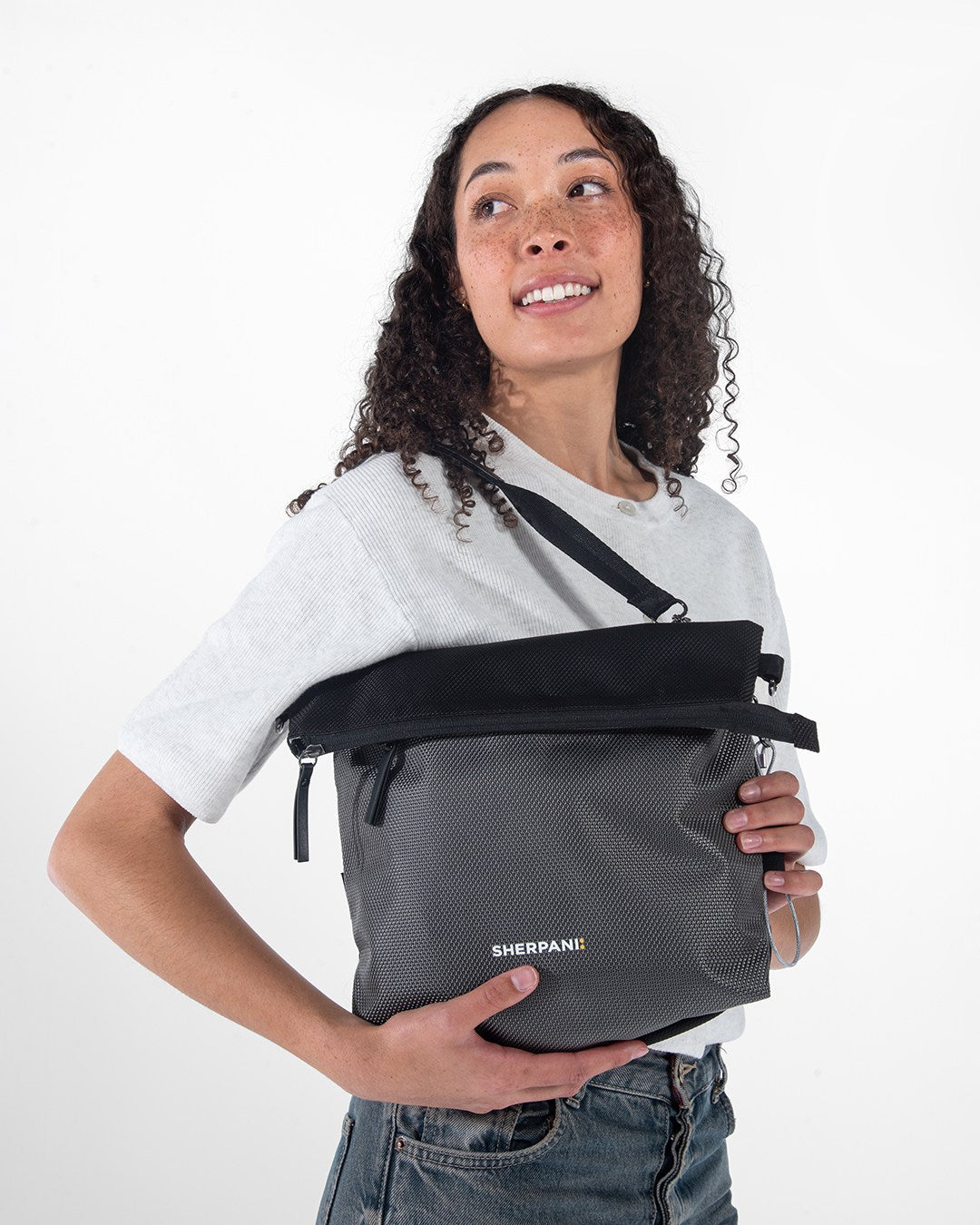 Vale AT | Reversible Crossbody