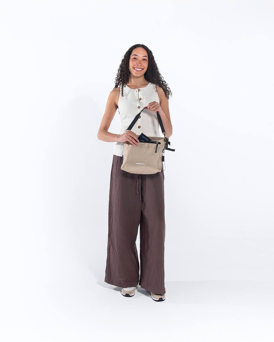 Vale AT | Reversible Crossbody