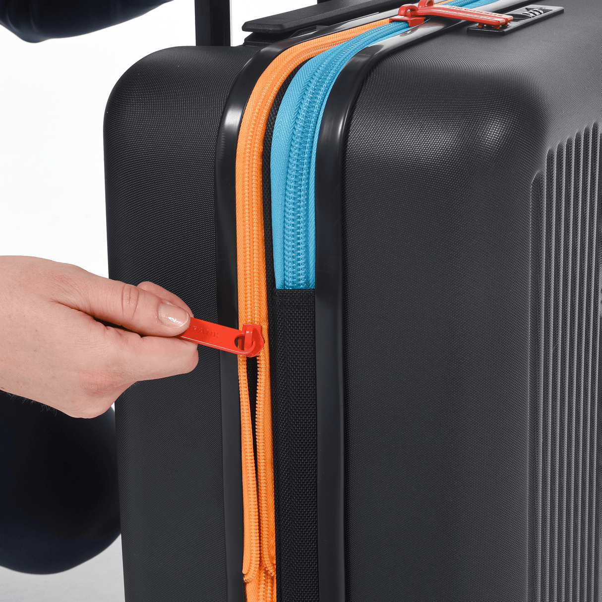 Meridian | 22" Carry-On