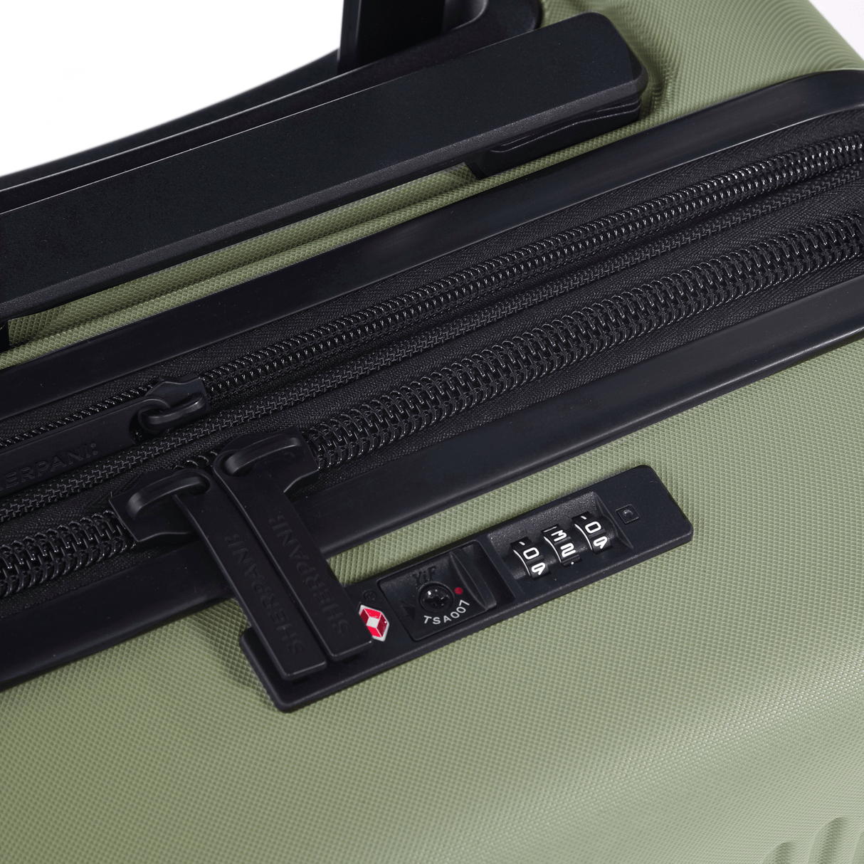 Meridian | 22" Carry-On