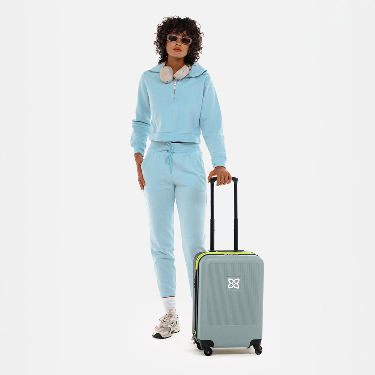 Meridian | 22" Carry-On