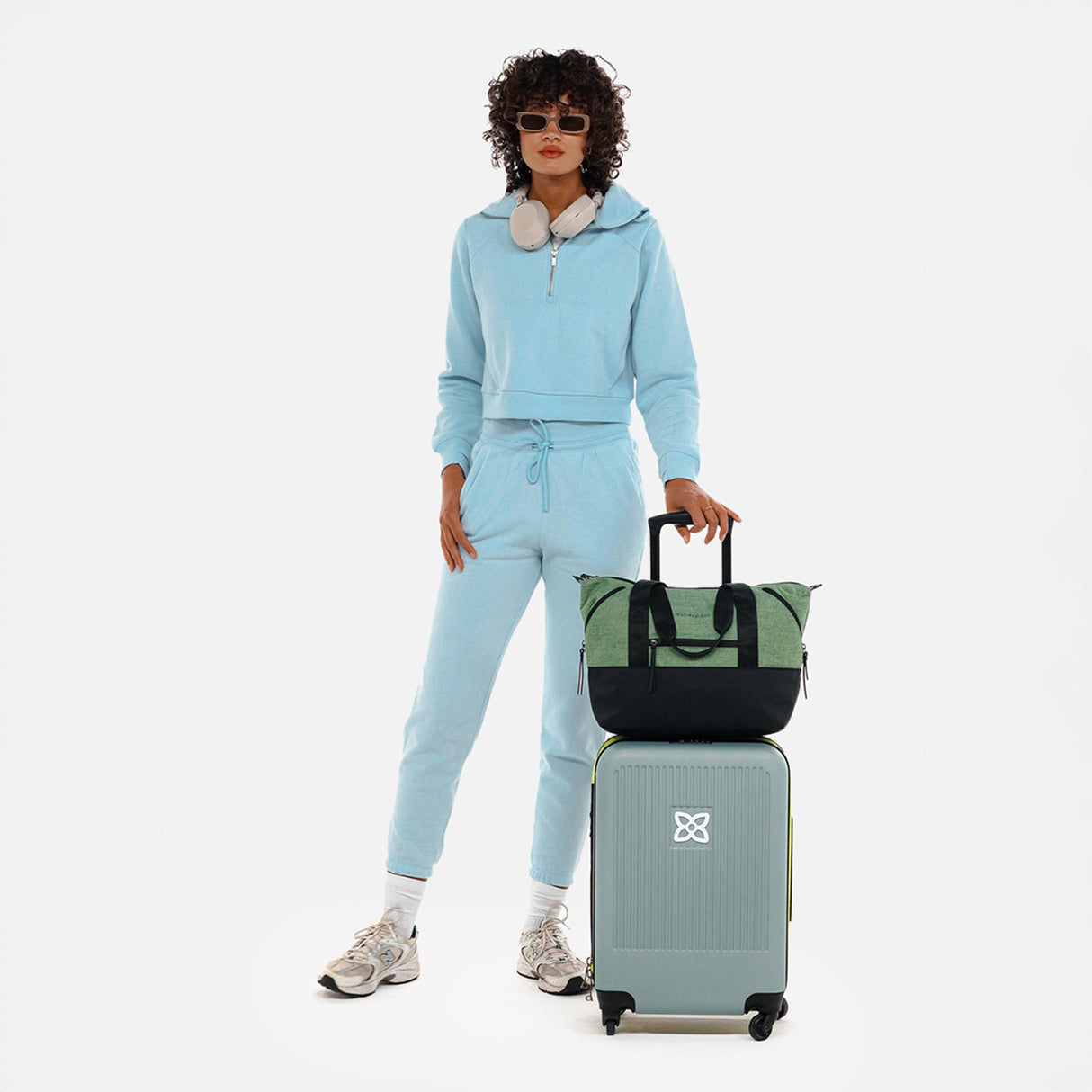 Meridian | 22" Carry-On