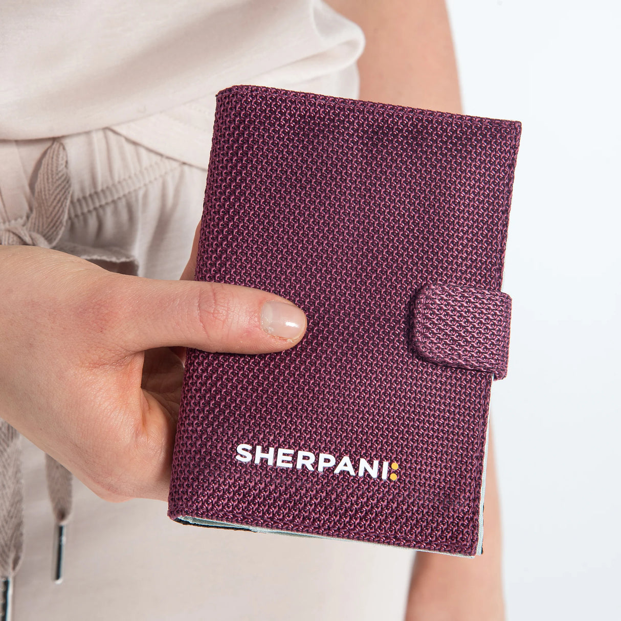 Vienna AT | Passport Wallet - Granite Grey