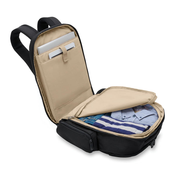 Mochila de viajero Colección Baseline de Briggs & Riley (BL300)