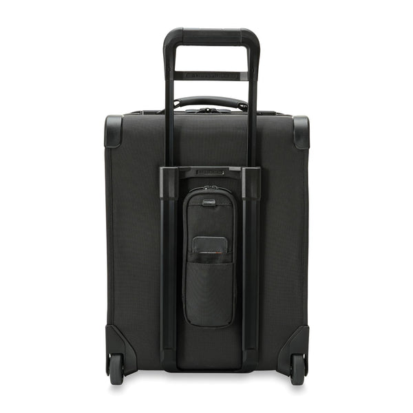 Equipaje de mano de 2 ruedas Baseline Collection Global de Briggs & Riley (BLU121CXW)