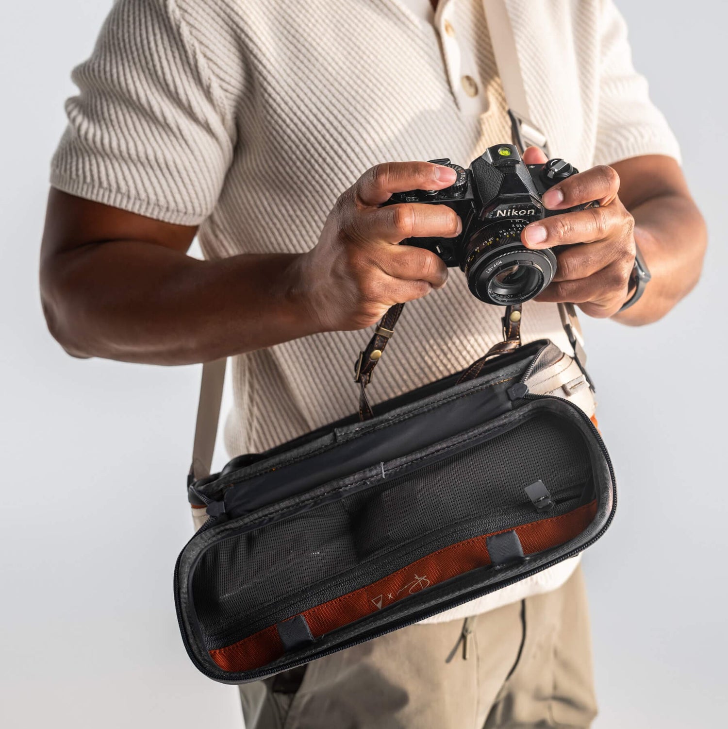 Luma Camera Sling 9L - Sale