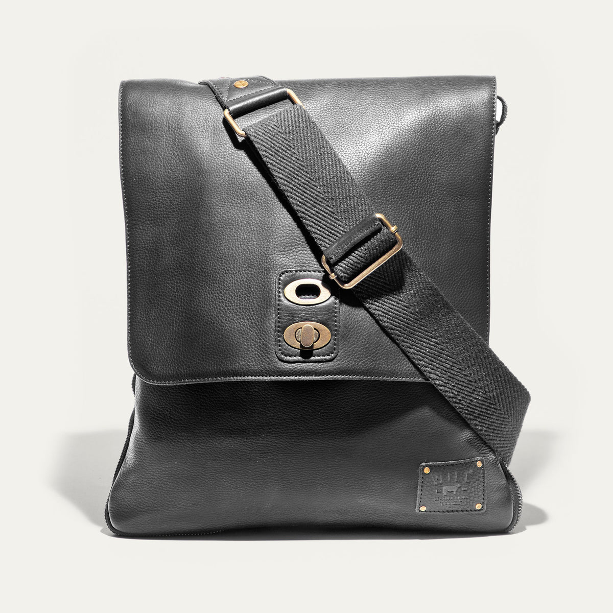 Otto Crossbody