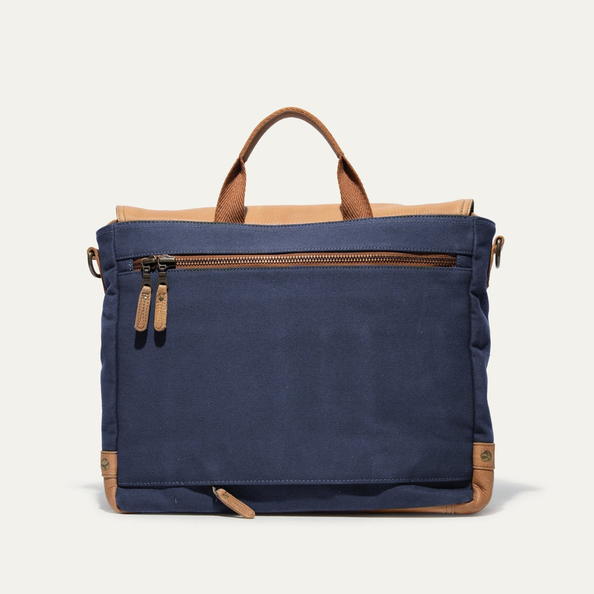 Wallace Messenger Bag