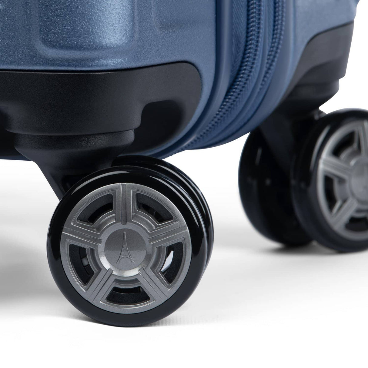 Platinum Elite Hardside Collection Carry-on Spinner (4092091) by Travelpro
