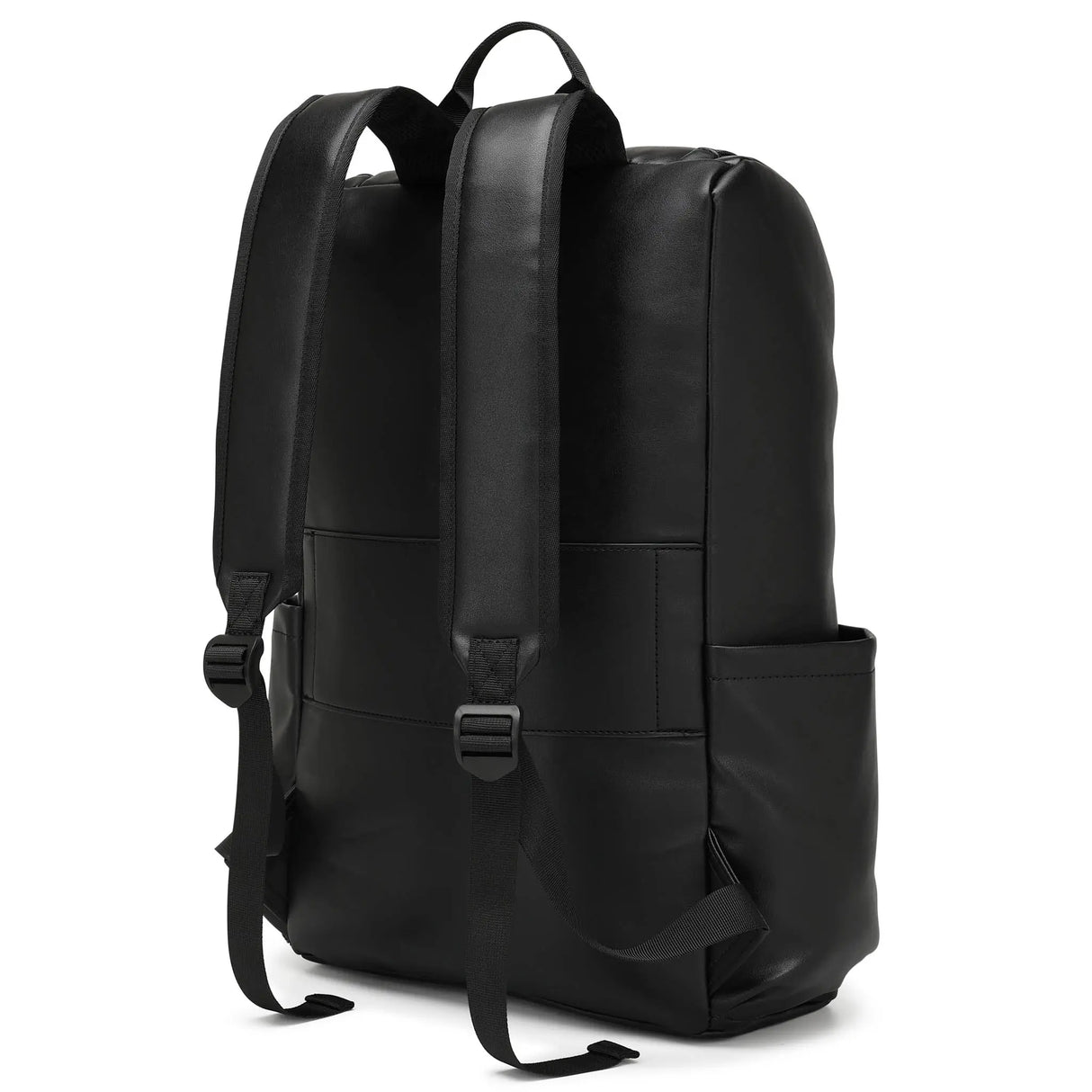 Roamer 22L Backpack