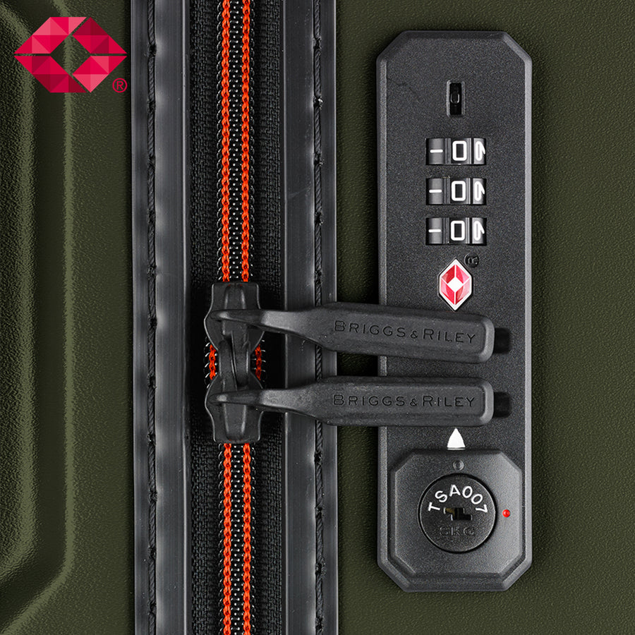 TORQ Extra Large Hardside Trunk Spinner, QUT232SP