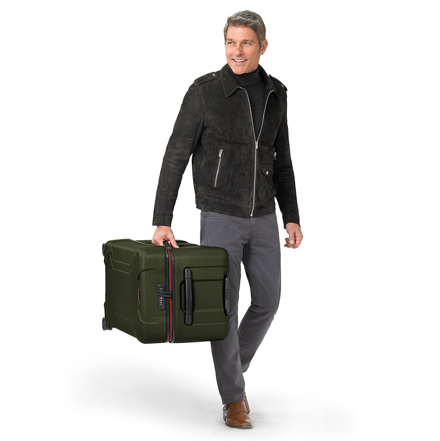 TORQ Extra Large Hardside Trunk Spinner, QUT232SP