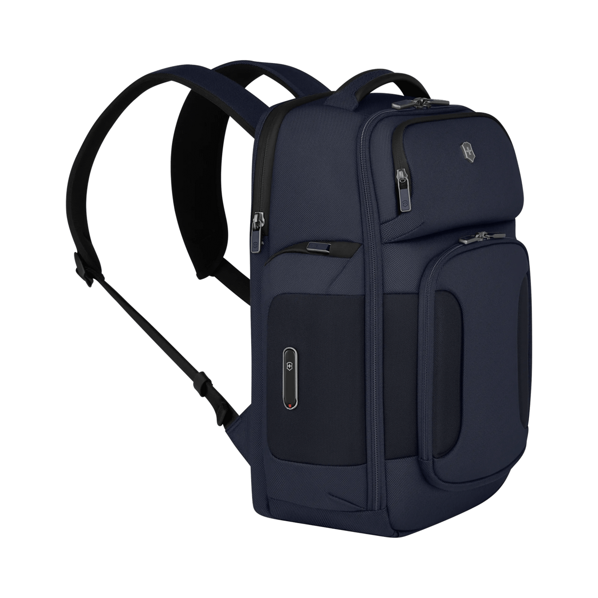 Werks Traveler 7.0 Deluxe Backpack with Laptop and Tablet Compartments by Victorinox