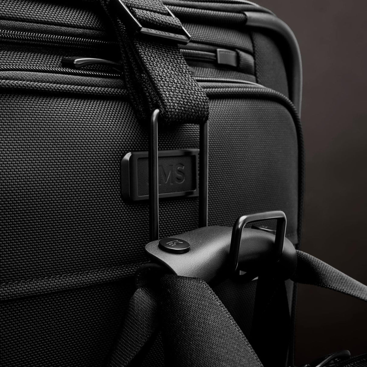 SmartLink Hook/Add-A-Bag Strap - Black (W622-4)