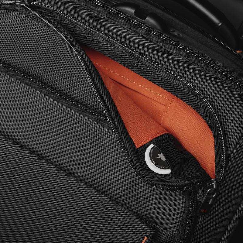 ZDX Collection 22" Domestic Carry-on Expandable Spinner by Briggs & Riley  (ZXU222SPX)