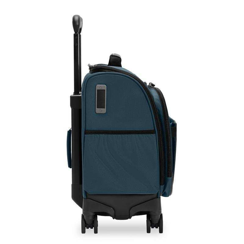 ZDX Collection 16" Under-Seat Cabin Spinner by Briggs & Riley (ZXU216SP)