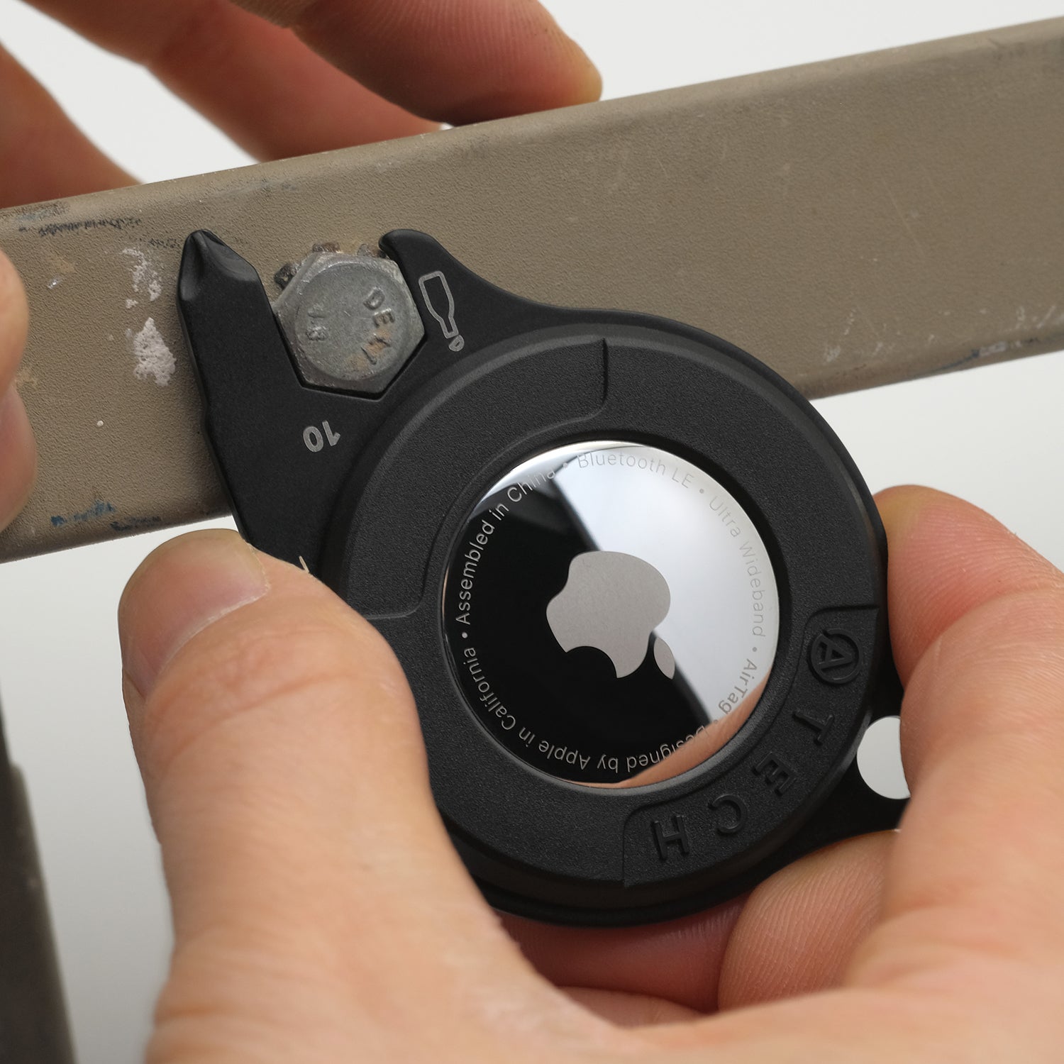 AirTag Multitool 4-in-1 Lite