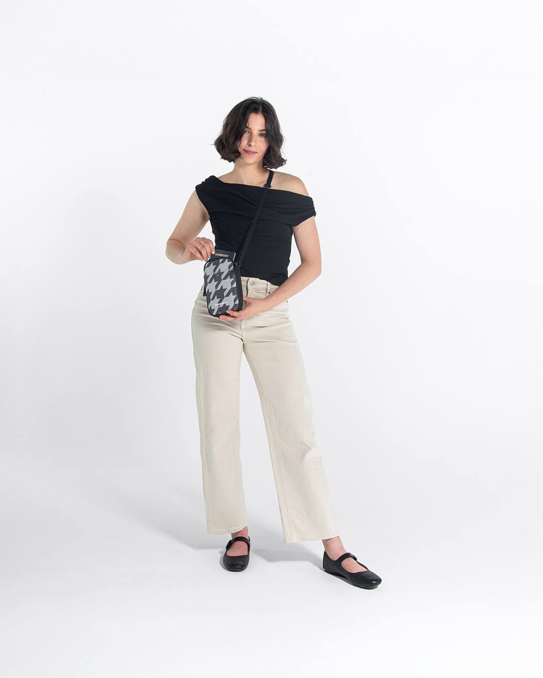 Simplicity AT | Crossbody Wallet