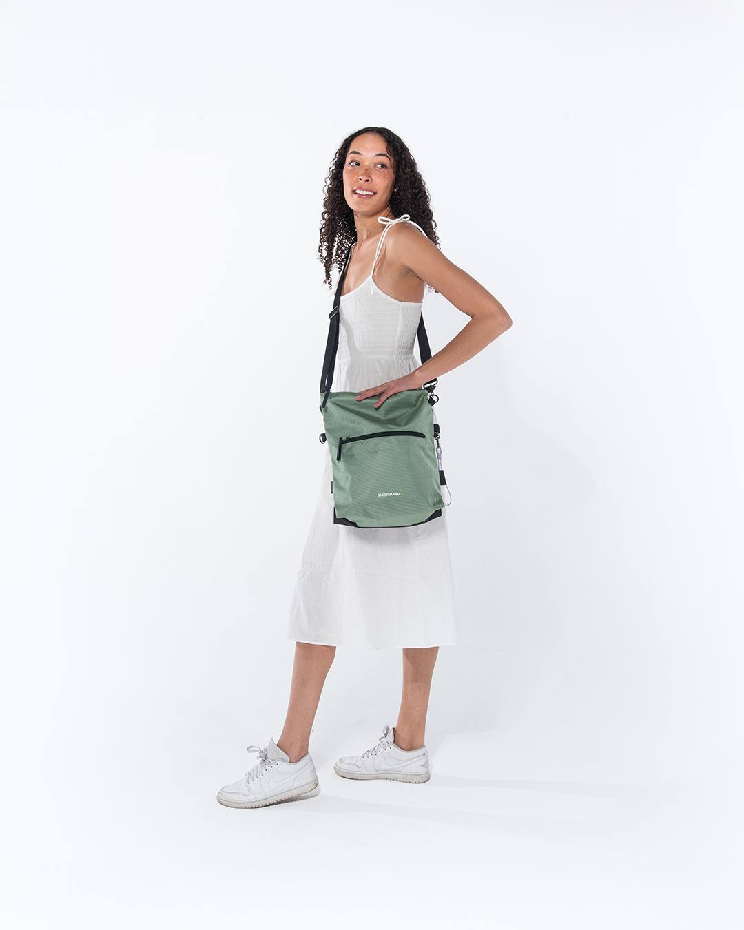 Vale AT | Reversible Crossbody
